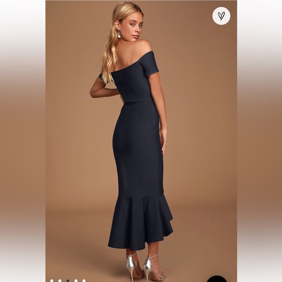 Off-the-shoulder midi dress - Picture 3 of 3